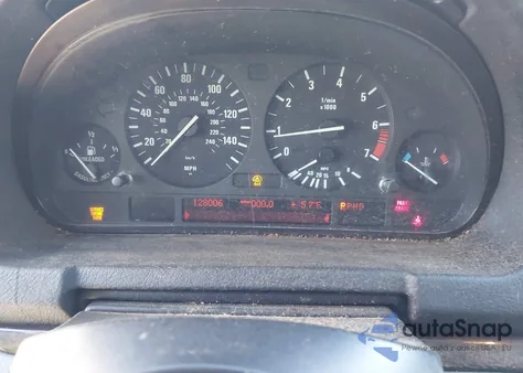 2005 BMW X5 4.4I z USA, uszkodzony, nr VIN 5UXFB53515LV11469